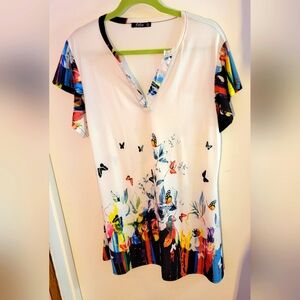 Lil By Firmiana Multicolor Butterfly Print Short Sleeve Top